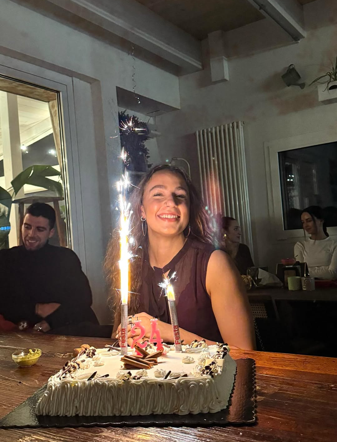 奥运会金牌得主、意大利女排的重要替补乔瓦尼尼庆祝生日！ 