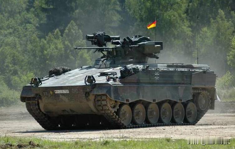 乌克兰将处处见“黄鼠狼”。德国莱茵金属称，2025年上半年将向乌克兰交付一批20