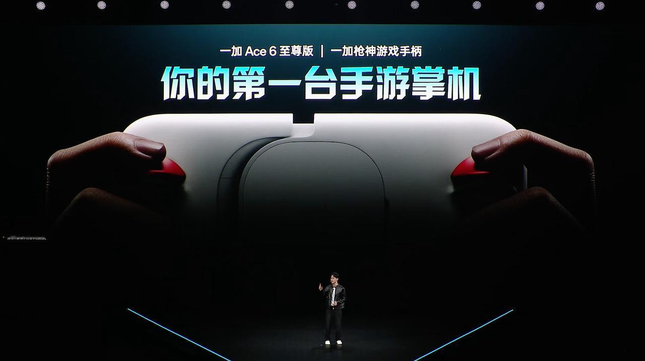 其实在之前，市面上确实已经有各种手柄产品，但确实也都不是专门针对手游做的，所以在