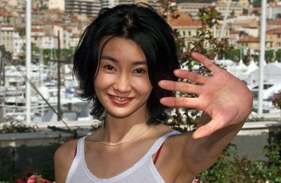 2000年5月20日，王家卫执导的《花样年华》在戛纳电影节首映。 