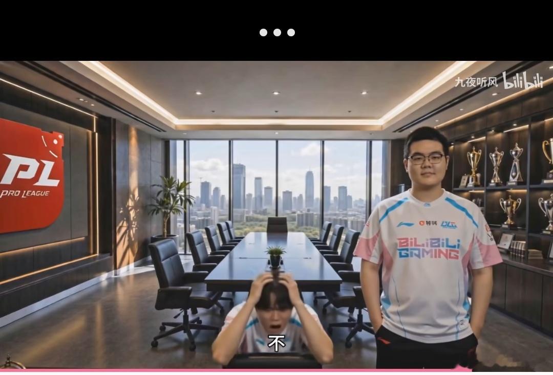 左手早就想跟69打了，你看这两年互动扫的，之前还给天发69小卡，奈何滔博开不起顶