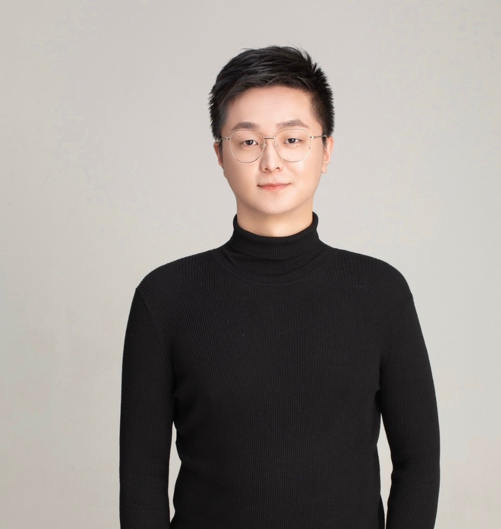 刚看到的证件照对“照骗”两个字有了更深刻的认知