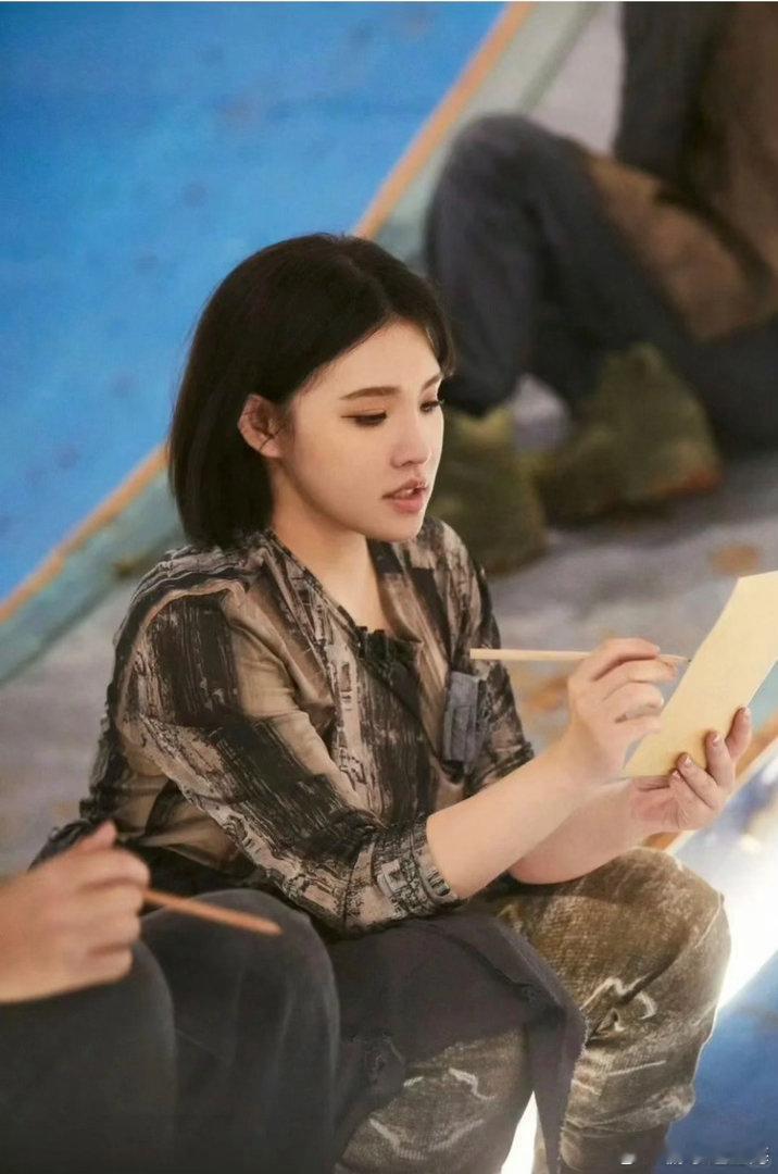 谢依霖回忆拍摄小时代经历无限超越班 听谢依霖聊小时代，能感觉到她是真的怀念那个剧