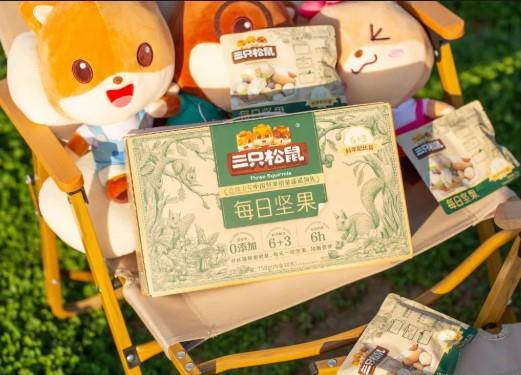 一个开摩的被城管抓过3次的人，后来成了安徽首富。
他自己说过，那些年干过将近20