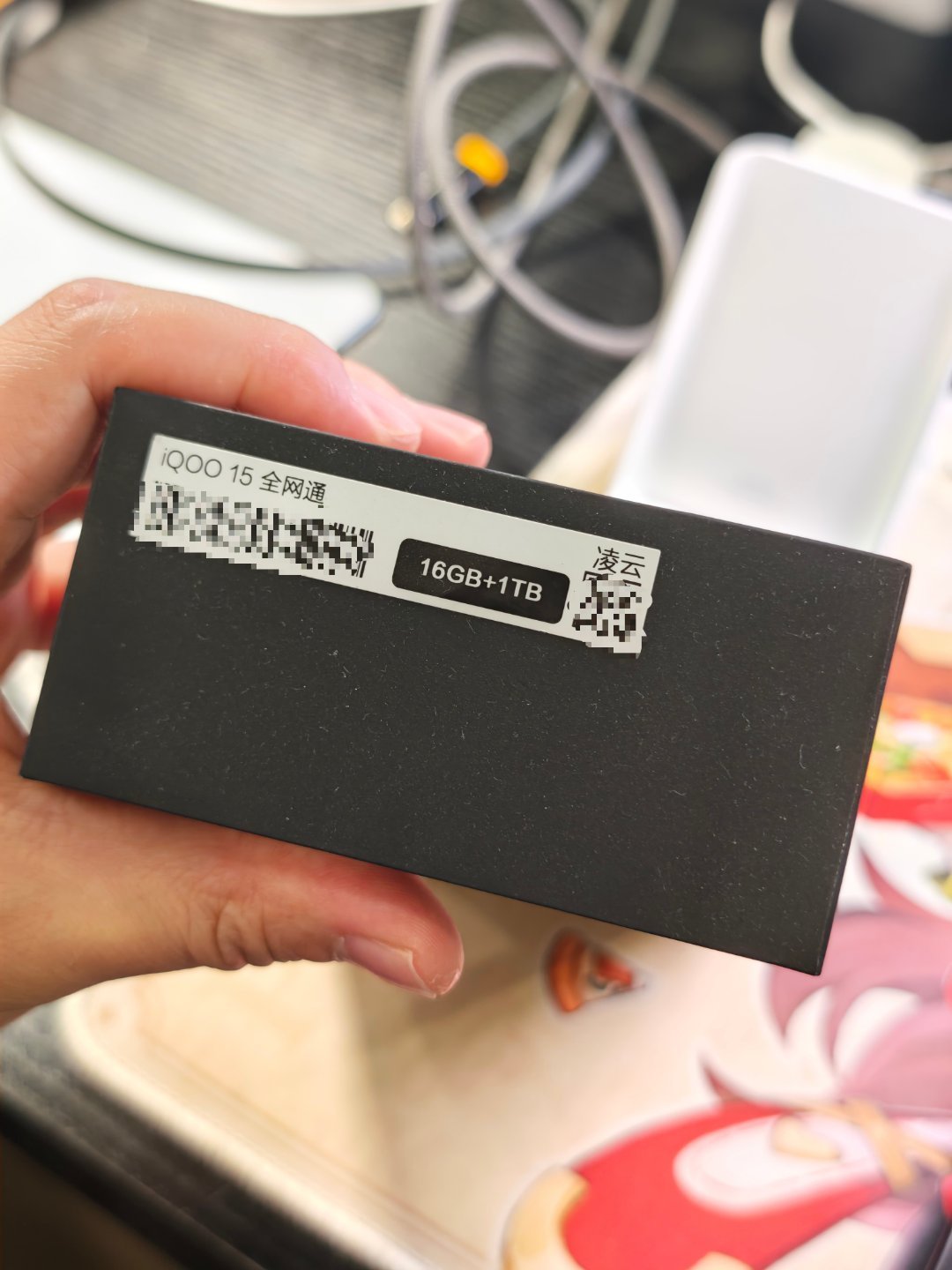 首发买的1TB，这会儿已经从5499干到6999了，真正的理财产品 
