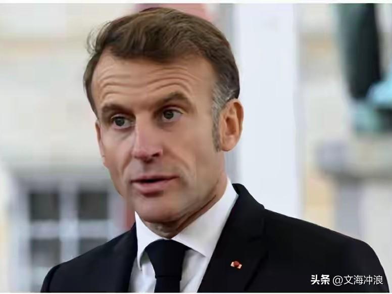 刚刚
法国总统马克龙表示
我的态度很坚决
继续支持乌克兰
继续援助乌克兰
支持乌