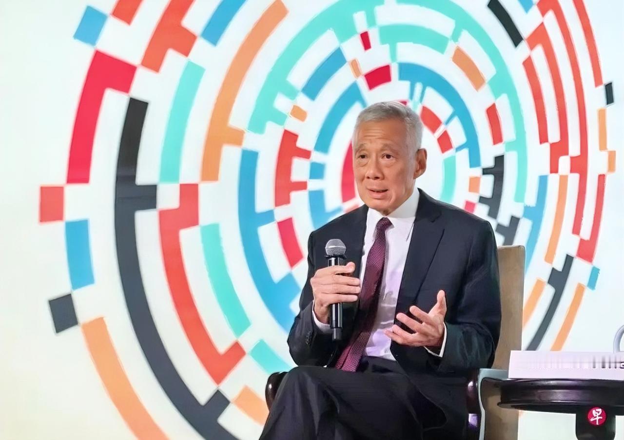 1月8日，在新加坡举办的区域展望论坛上，前总理李显龙针对特朗普政府对委内瑞拉的军