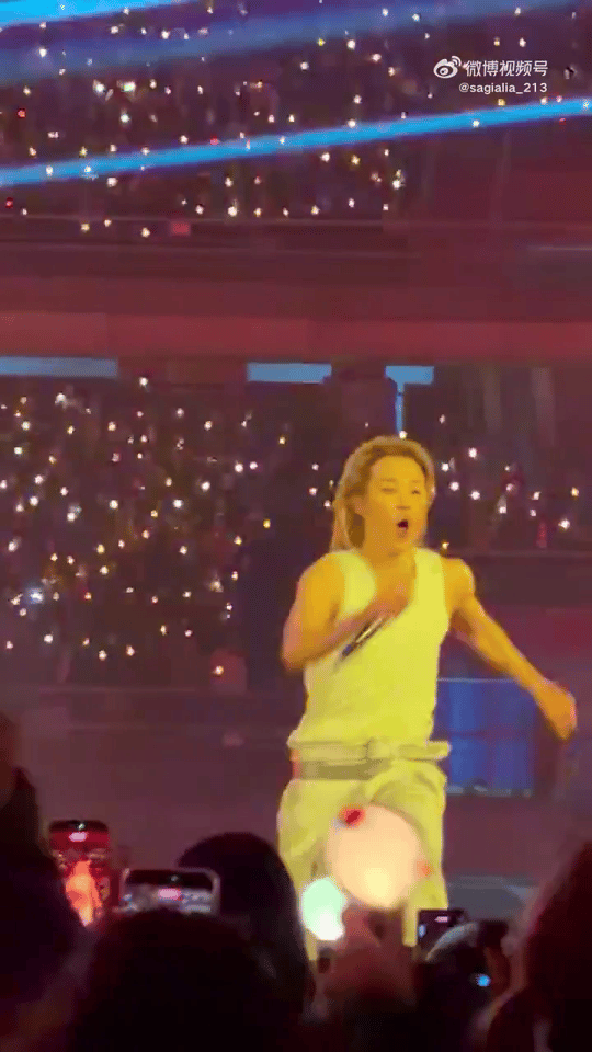 我的法。。。他给我的感觉像跳到半空中，但不幸中弹掉落了，说好的防弹呢，差评 