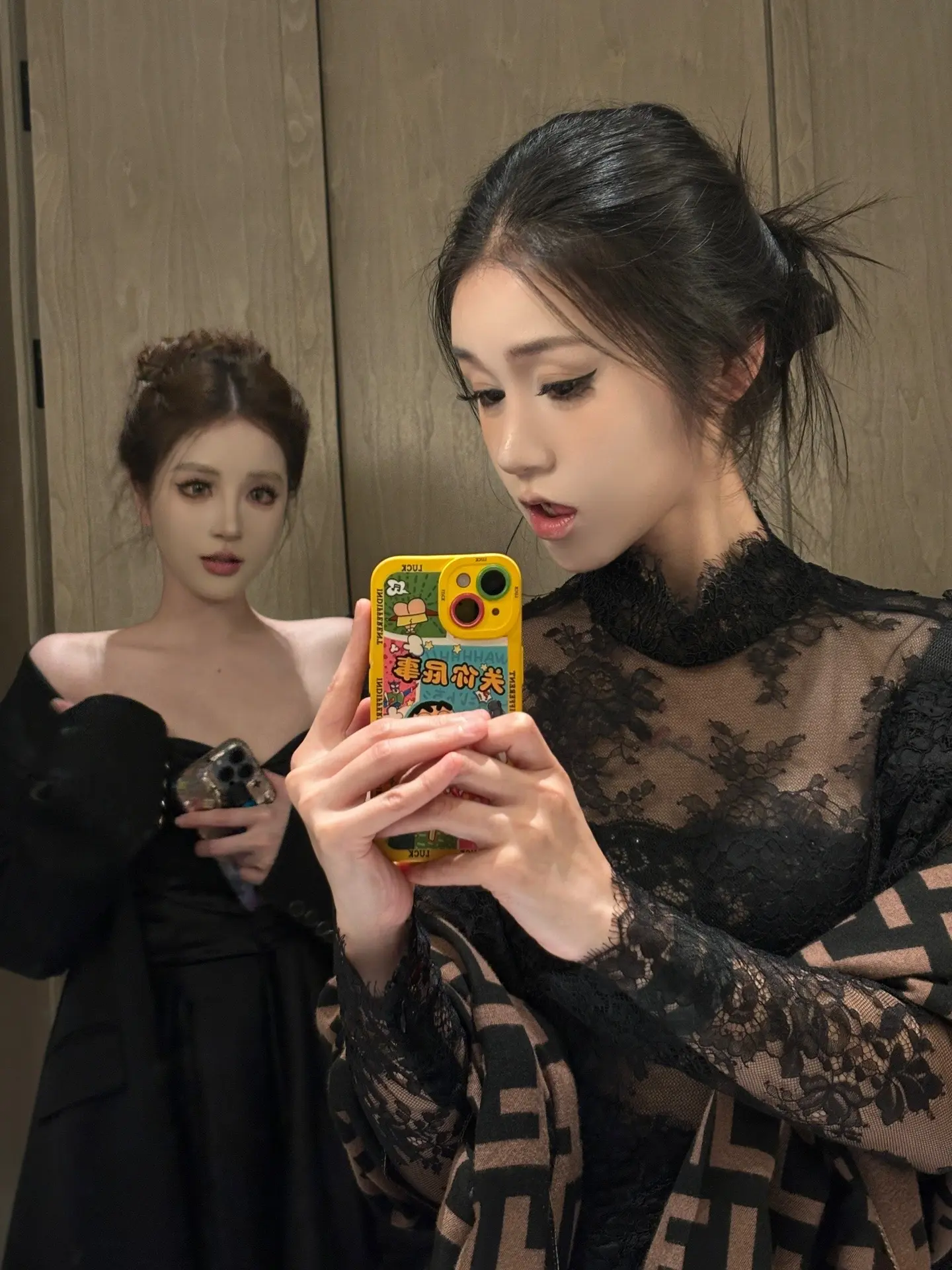 被一个英俊的蠢货用心爱着