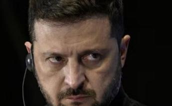 现在俄乌战场上出现了一个怪相，就是俄罗斯天天用导弹跟无人机轰炸乌克兰，俄军的推进