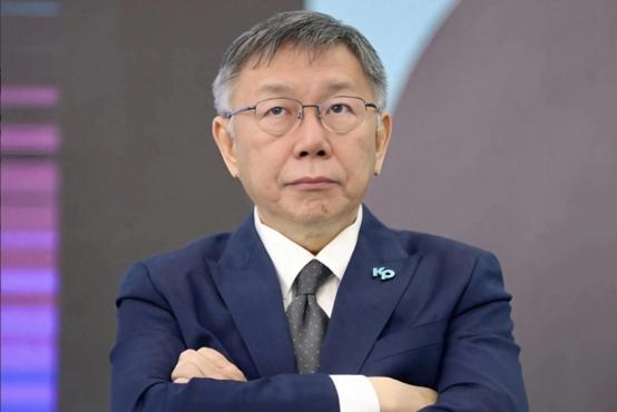 柯文哲称“蓝营不要高估自己” ，向蒋万安开火，国民党一句话绝杀
 
民众党前主席