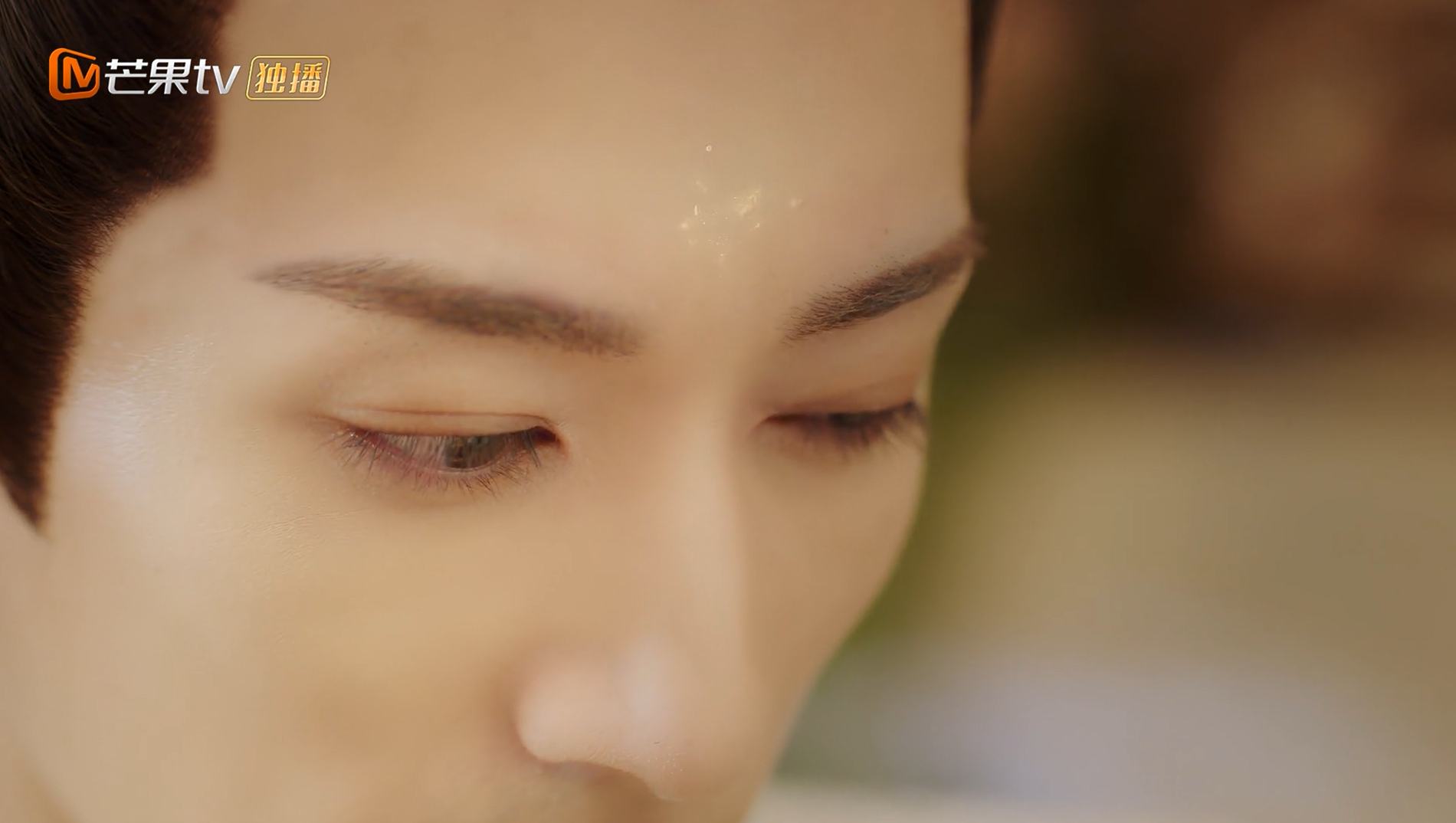 这些导演真的很喜欢给哥怼脸拍 