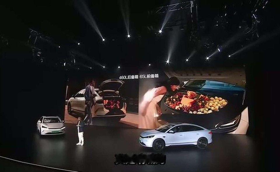 万起，2025款奇瑞风云T9掀桌子了