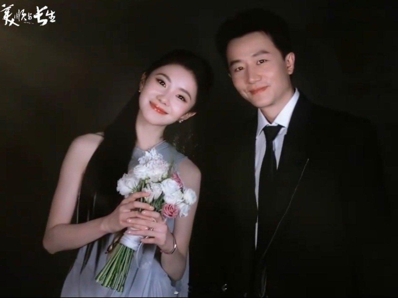 就是说有种莫名的般配呐，刘浩存和黄轩合拍了《占据你》，刘浩存和黄轩的同框氛围感，