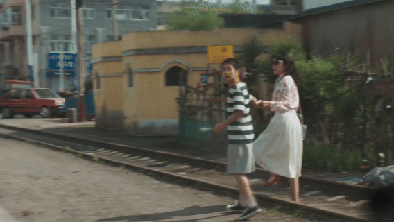 董洁新剧被拐深山真相大白隐身的名字 假装对她好，骗她回老家，囚禁、强迫生子——文