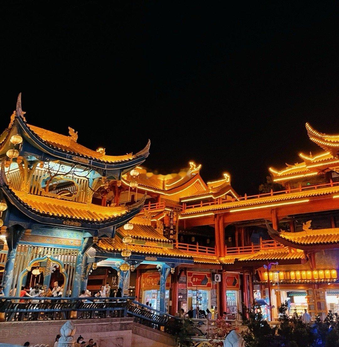 远赴人间惊鸿宴，一睹人间盛世颜  ​​​