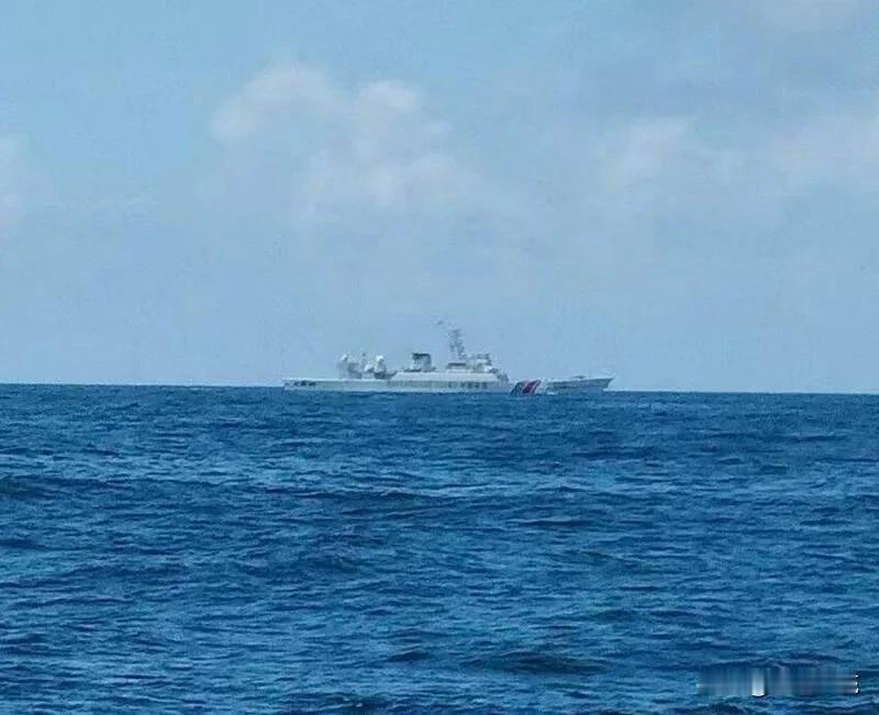 大陆海警船驱赶台渔船   台渔民怨台海巡未现身

根据澎湖渔民反映，大陆海警船今