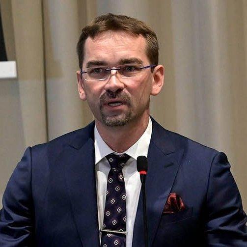 波兰排协主席斯维德斯基批评国际奥委会解禁俄罗斯“在我看来这项决定很反常，我国东侧