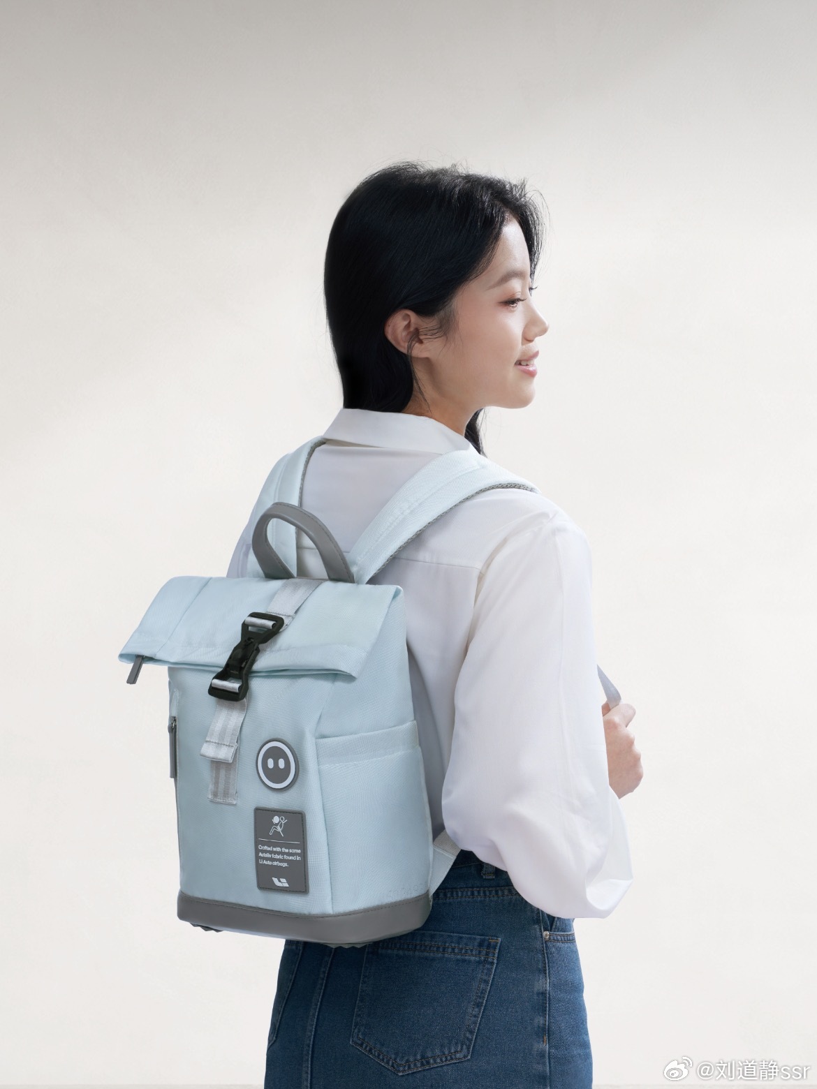 【抽奖宠粉】今天抽个双肩包吧～这个颜色也挺清新的，背出门心情也好评论就行！  抽