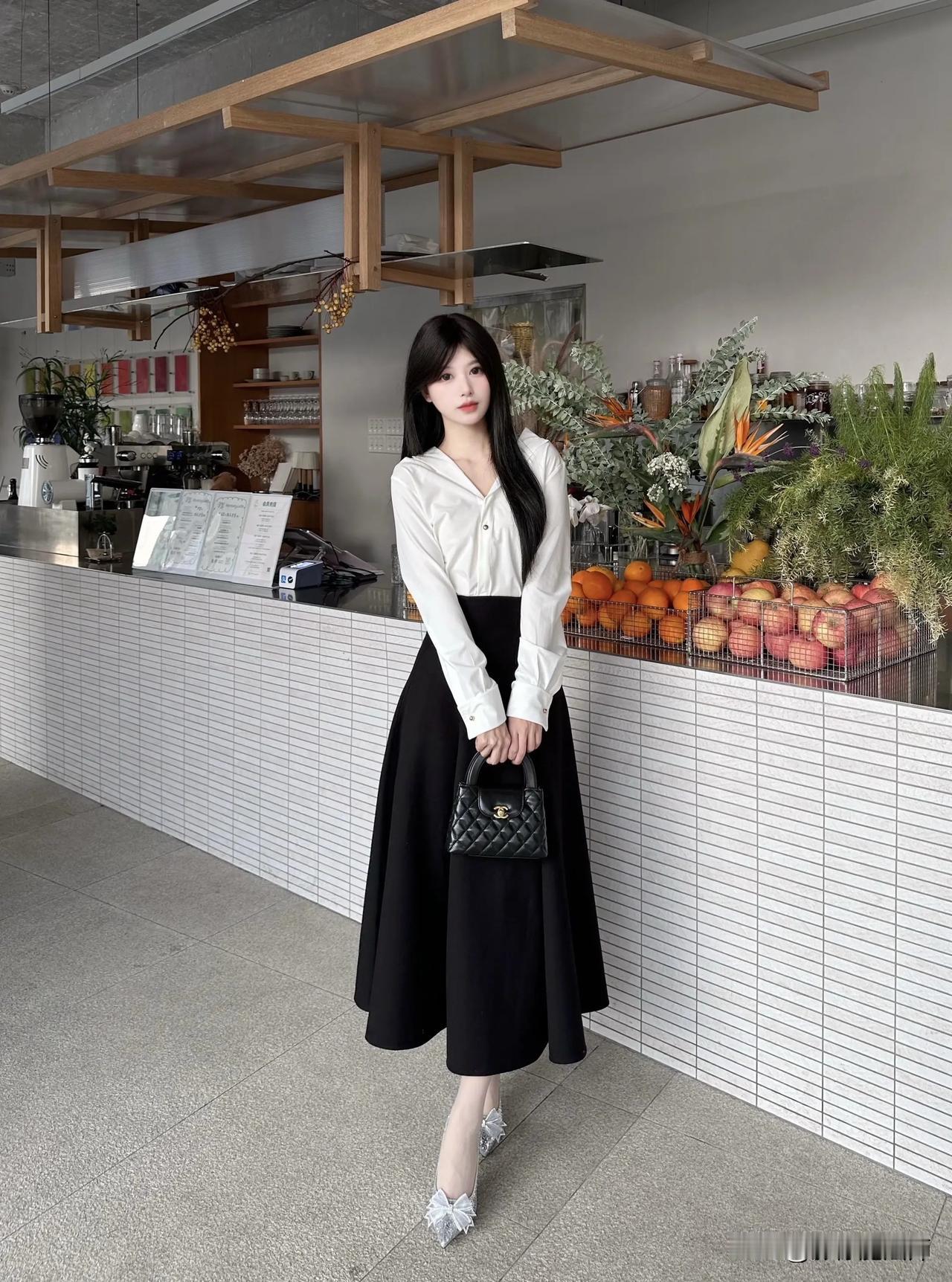 甜美风穿搭：黑白配也能穿出少女感穿搭 黑白色调穿搭