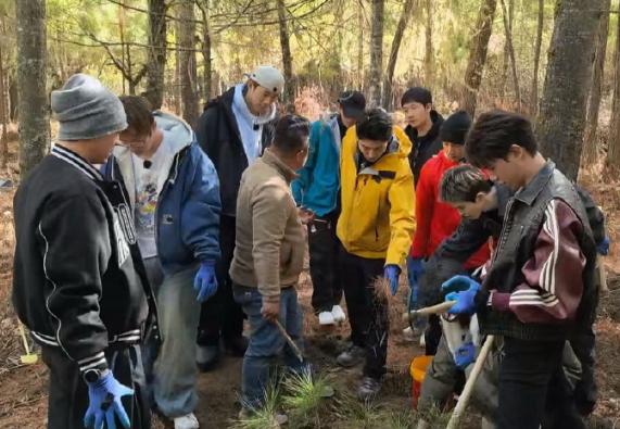 种地吧4开工直播，十个勤天整整齐齐，等了这么久终于盼到了
真的要哭死，盼了又盼的