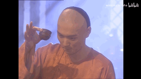 但人家状态是松弛的，看得出来那种状态是自然而然的，杨洋感觉好用力啊[捂脸]