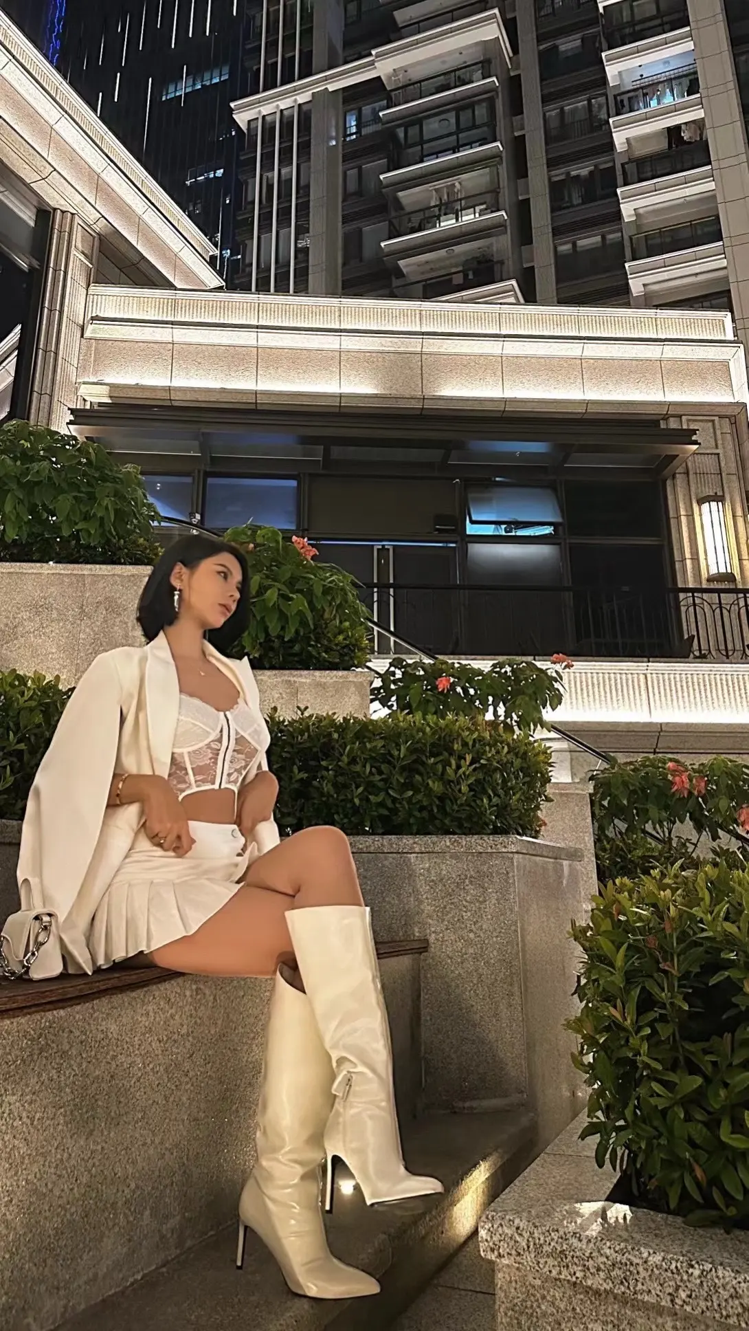 比起你的日常和伤感文案 我更喜欢你的身体