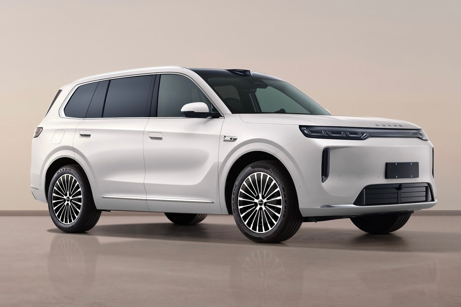 一些传统厂商推出的新车，我潜意识以为它应该是插混（PHEV）的，结果却是增程（R