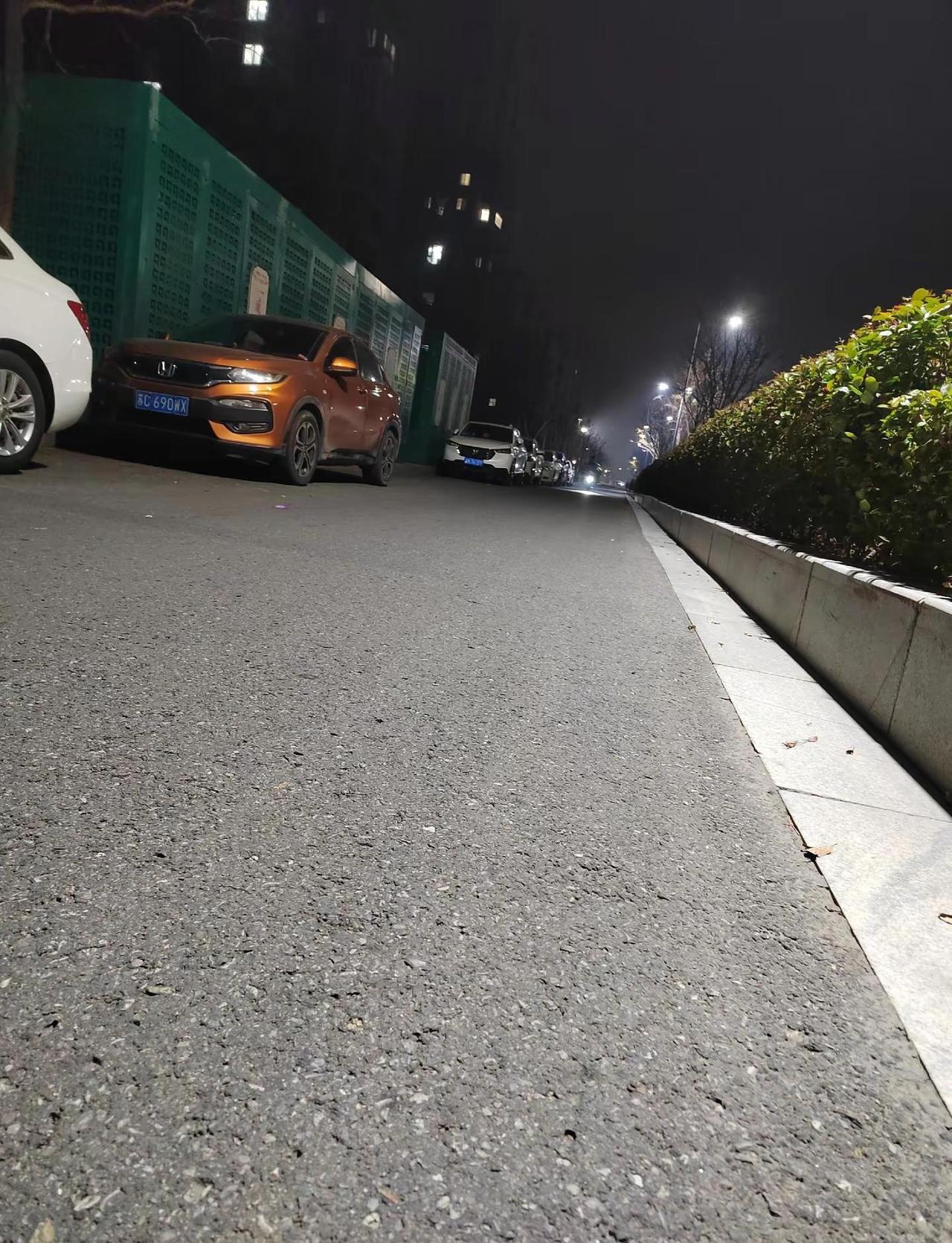 今天无锡10点出签了，连续三年没中，希望让我中了吧