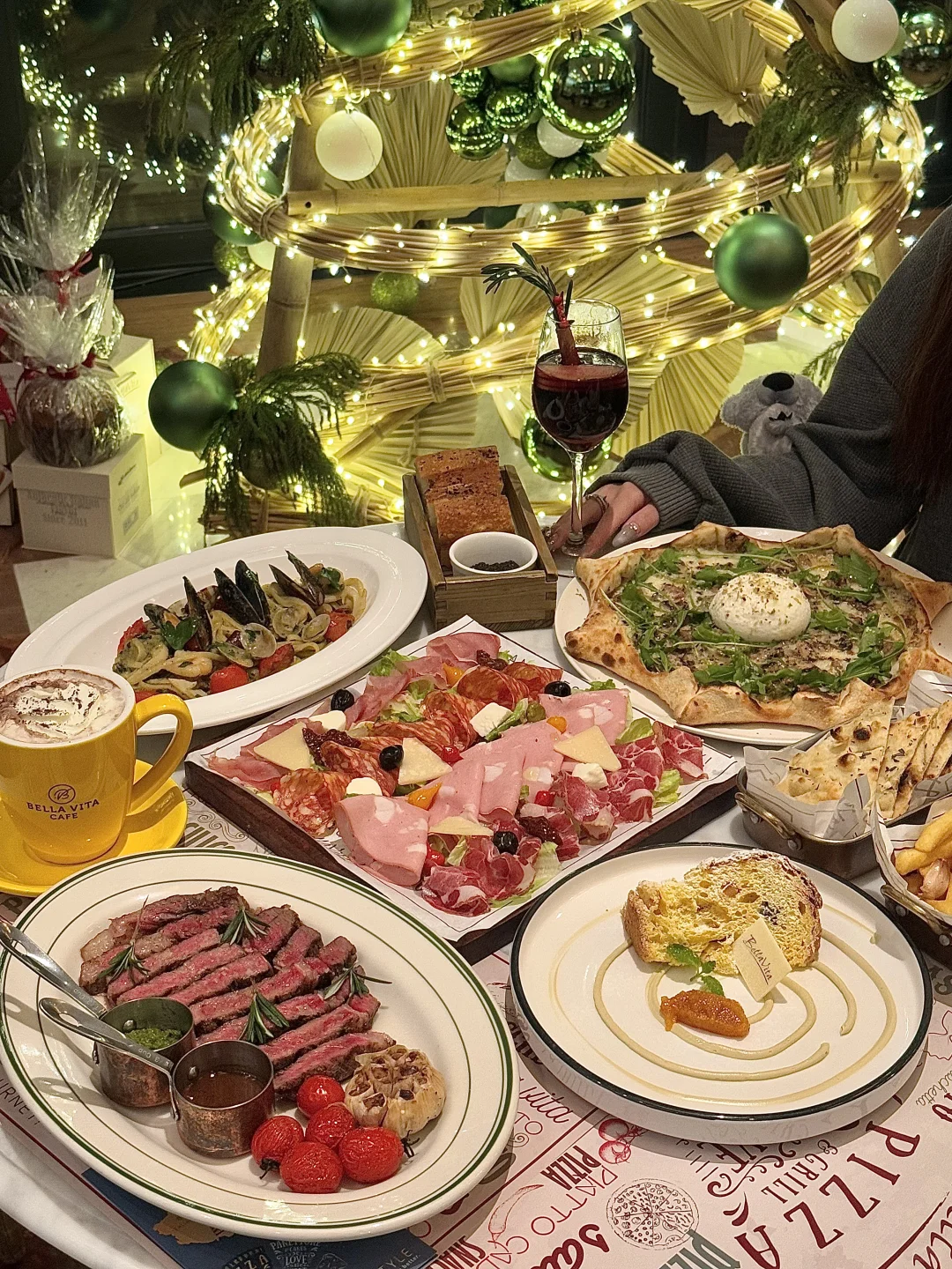 上海的圣诞🎄餐厅🍴真的美爆了！！