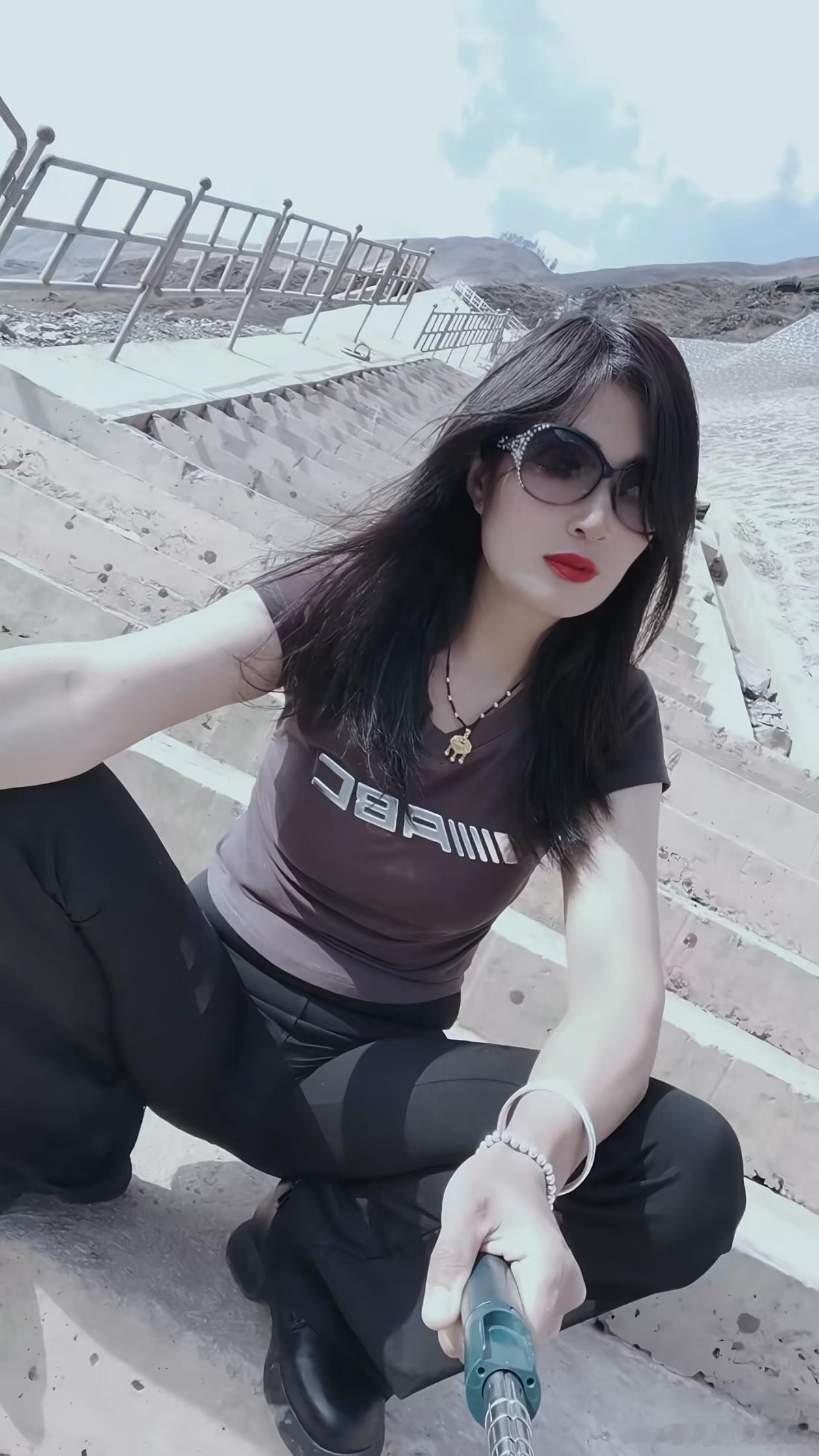 美女
