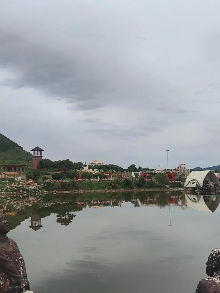 拍摄于肥城市潮泉镇沧海湖鹿野仙踪！