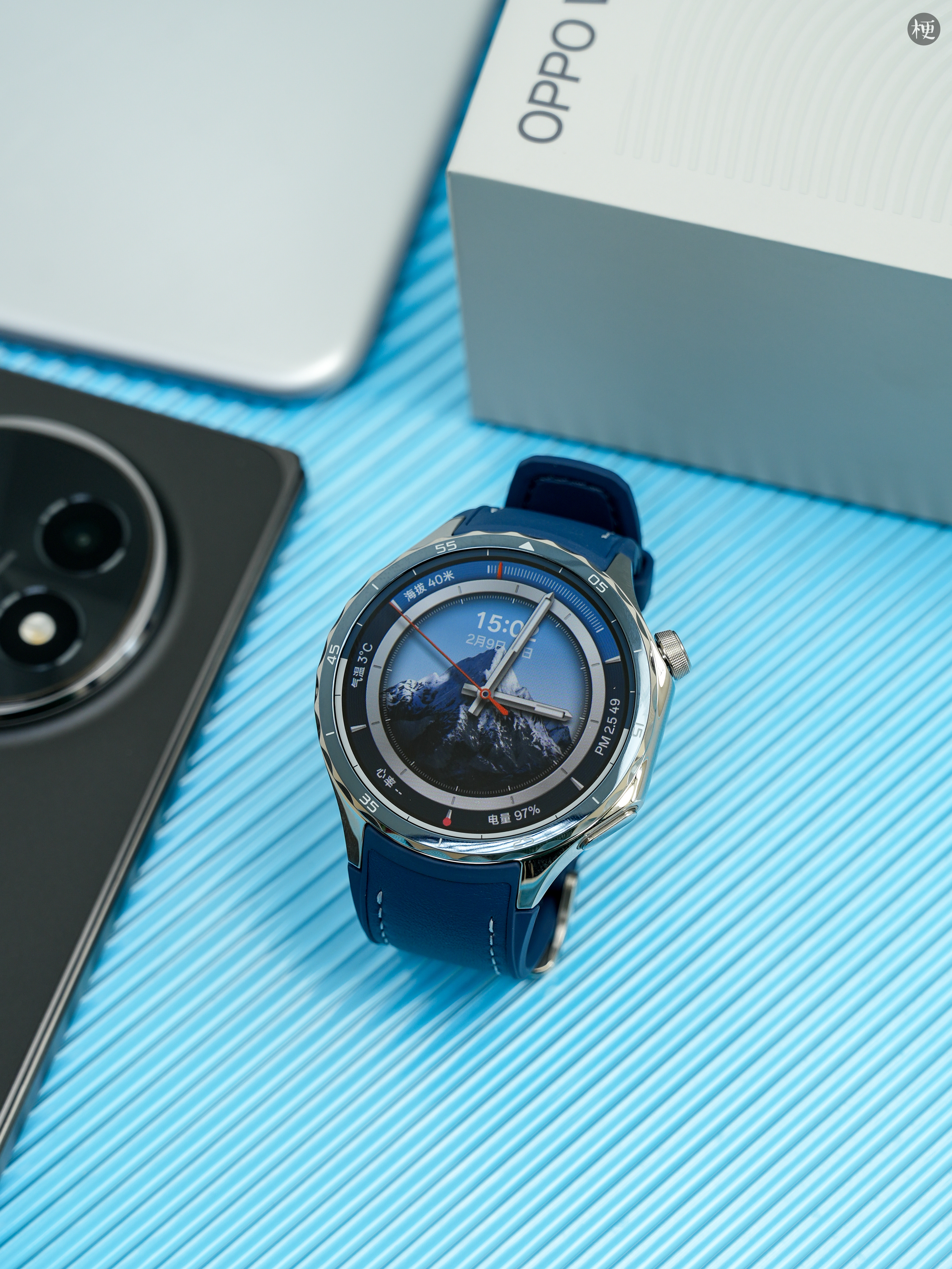 OPPO Watch X2千峰蔚蓝，钛表圈+蓝宝石表镜，非常精致的小表，Find