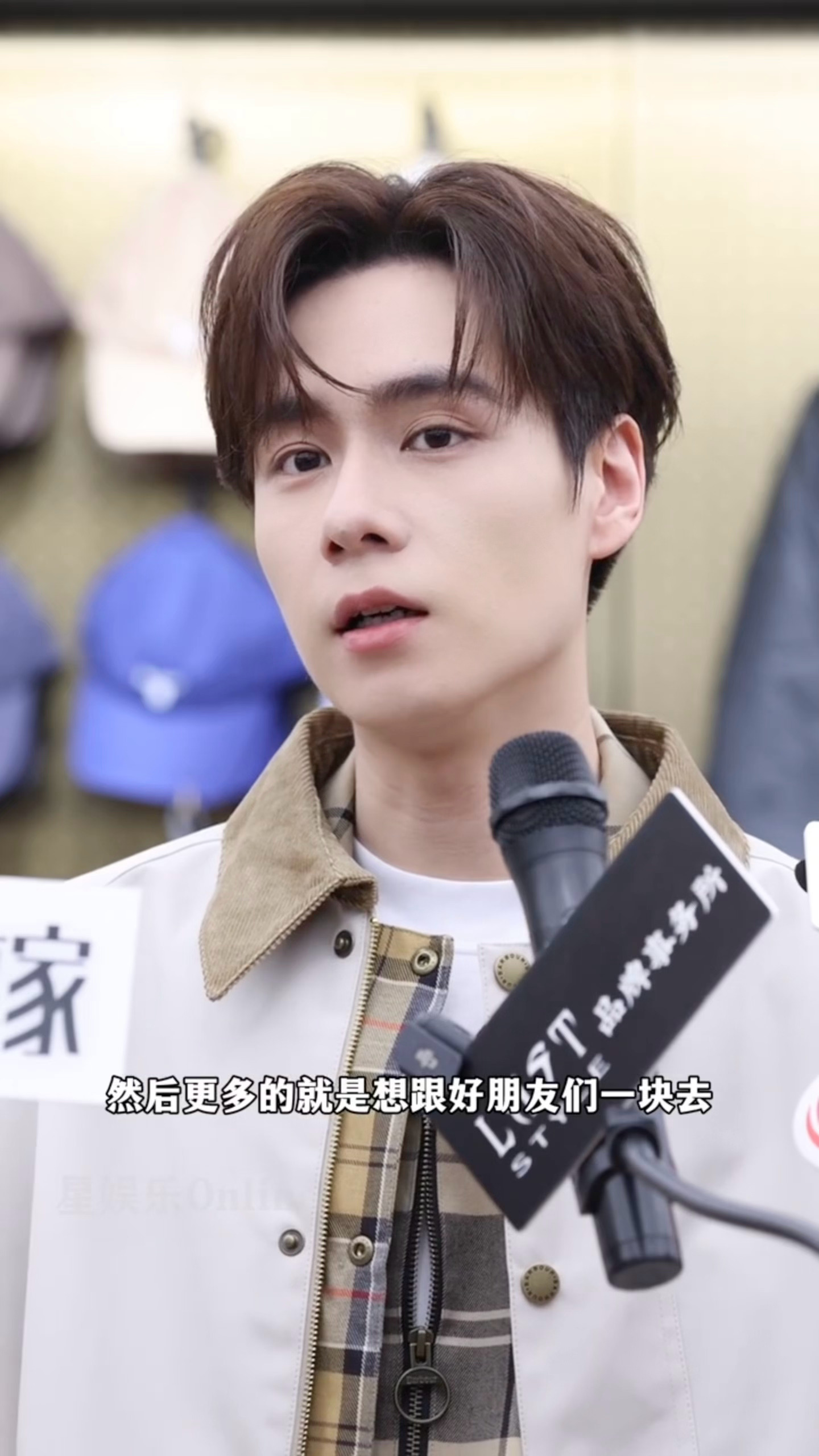哥，要不带个麻将团一起去旅行吧[收到] ​​​