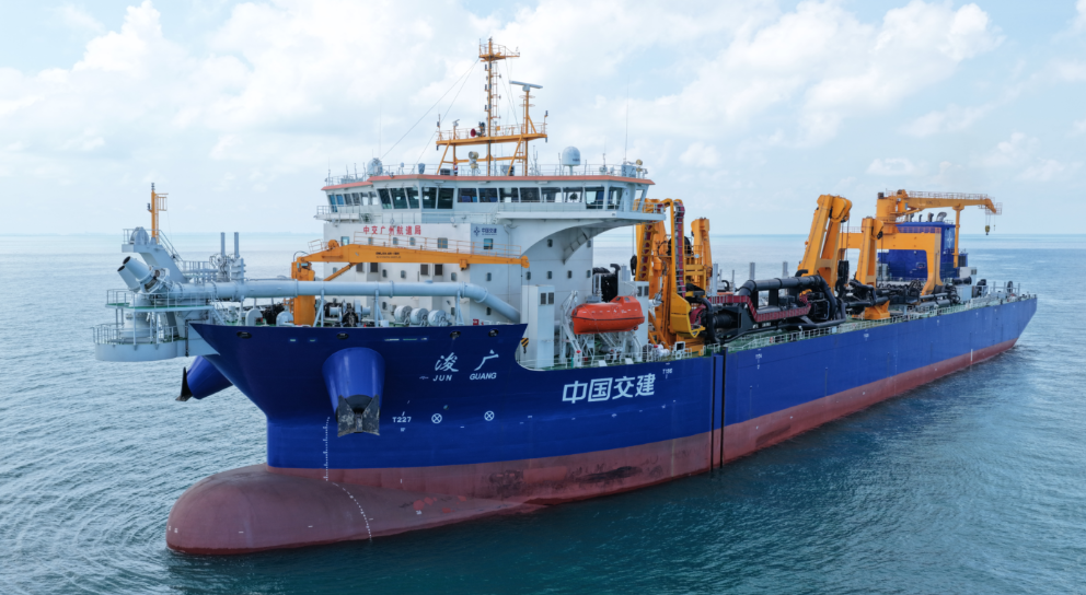 大国重器赋能提质 北海铁山港20万吨级航道建设跑出加速度