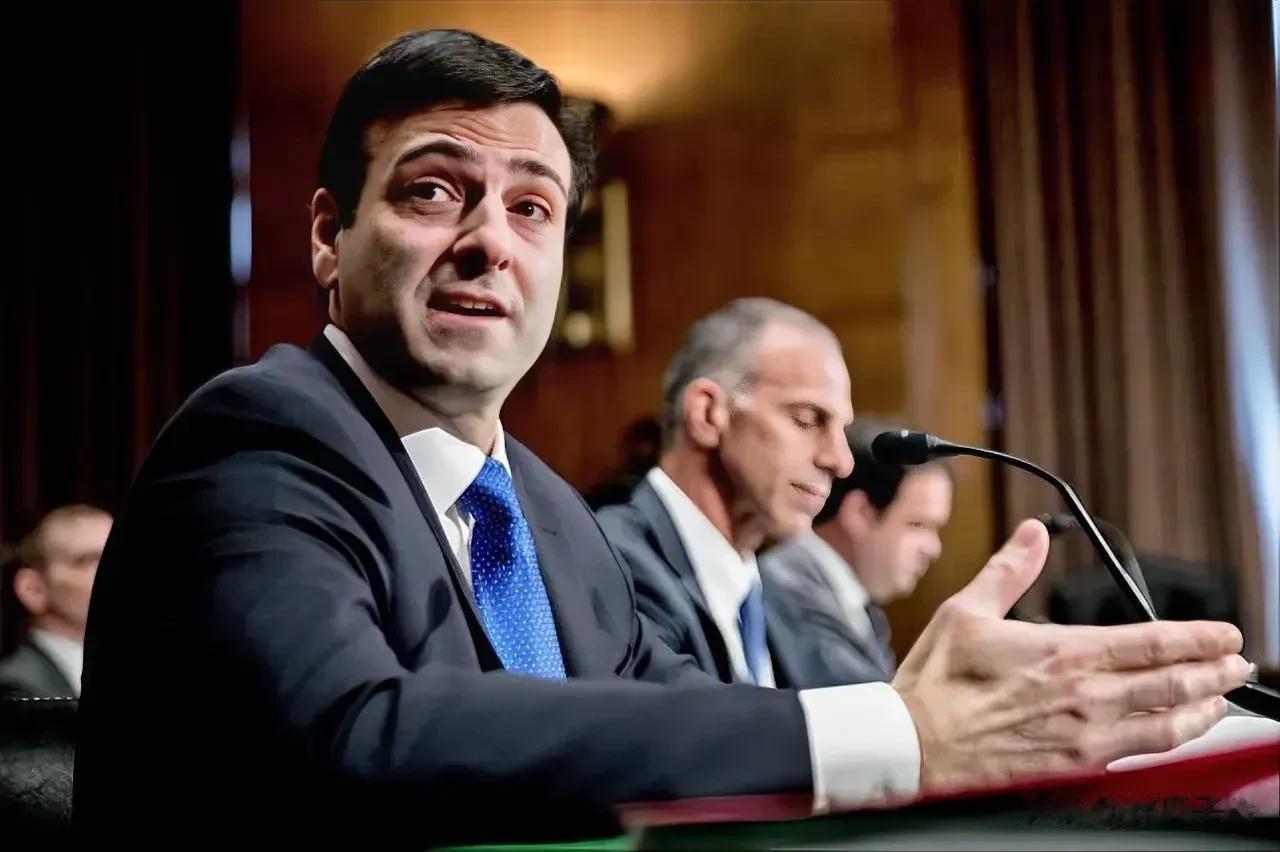 令外界没有想到的是，美国竟然拍卖俄罗斯资产。当地时间周五，美国将俄罗斯富豪的一艘
