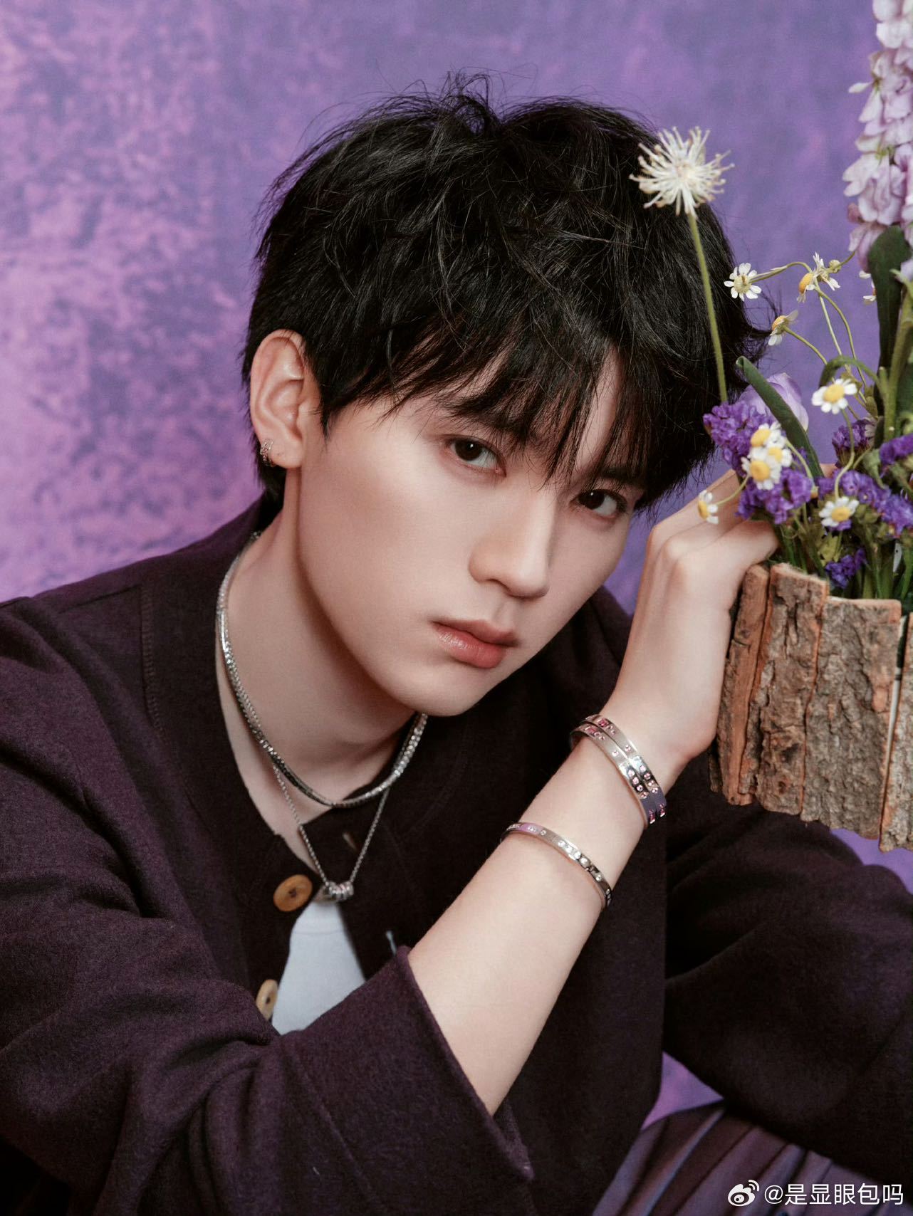 杨紫周翊然活动同台紫色周翊然今天好帅！