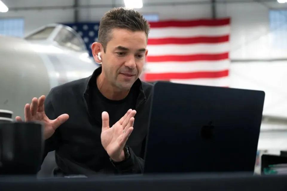 特朗普跟马斯克正式和解，基本上是特朗普服软！特朗普终于提名马斯克的盟友为NASA