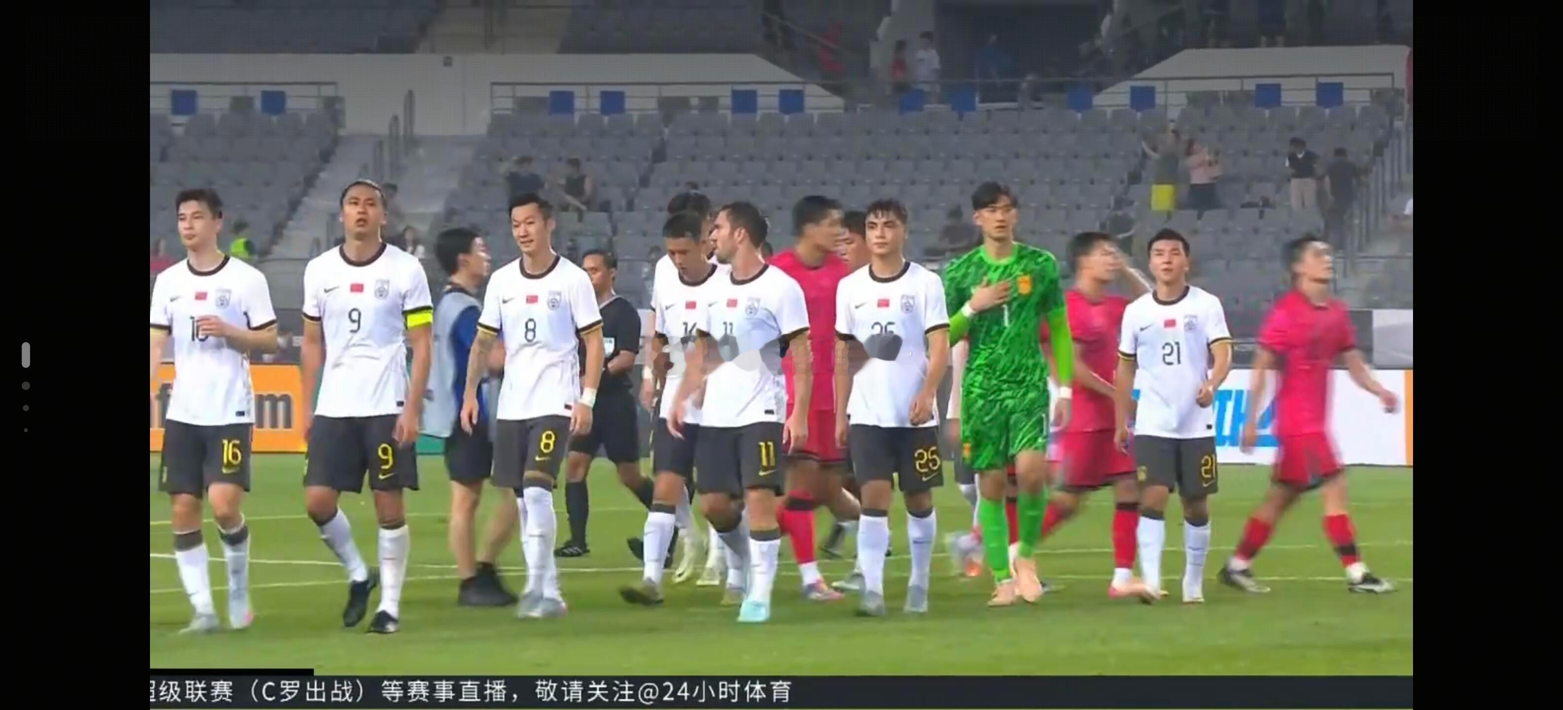 国足0比3韩国国足何时能让我们扬眉吐气一回呀 ​​​
