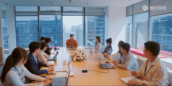 做不了陈妍希的小狗就做她的甲方谁懂啊！岑矜拿下任老板米粉项目的瞬间，直接戳中我的