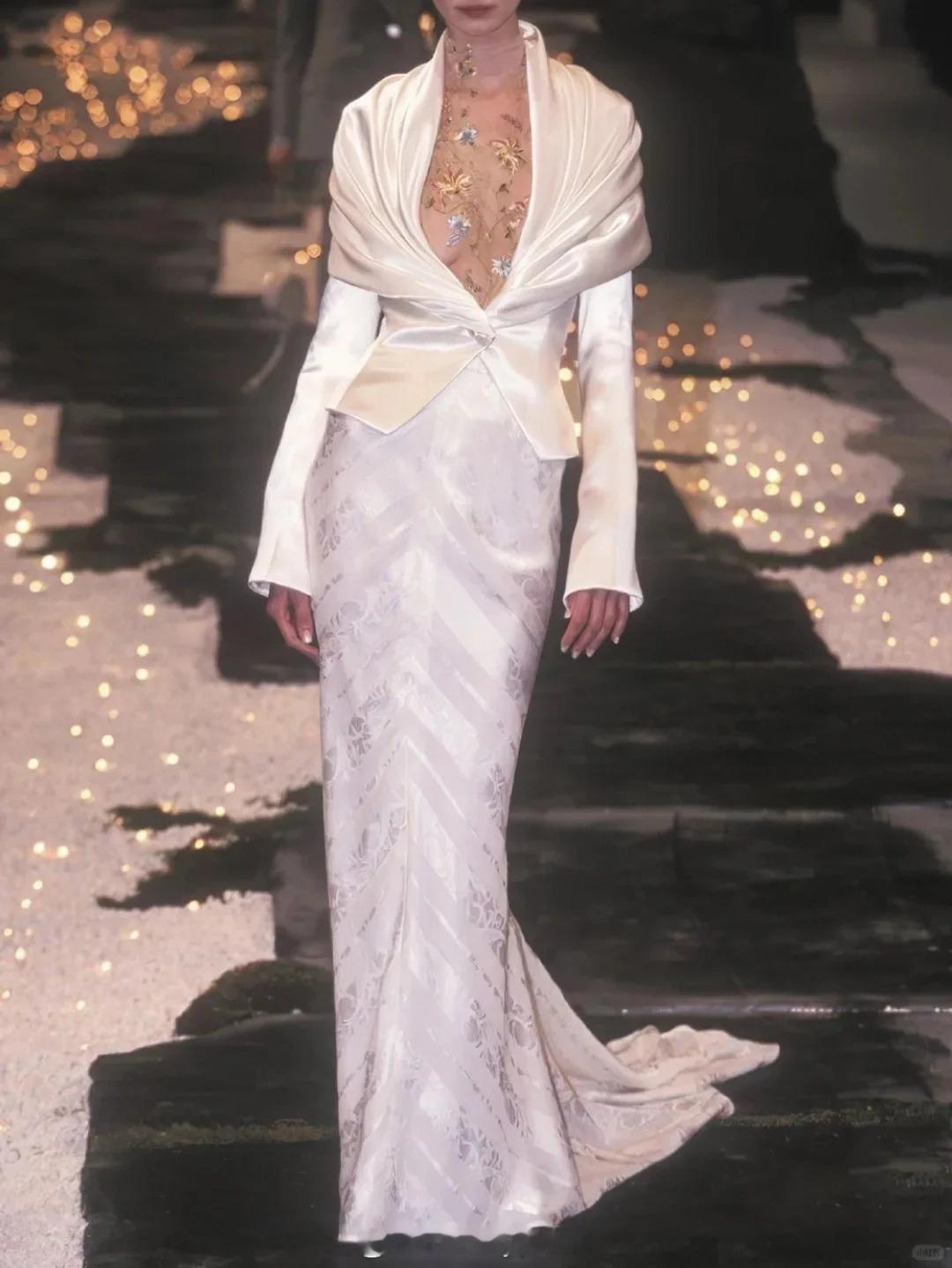 Givenchy 1998 SS | 神性美学 ​​​