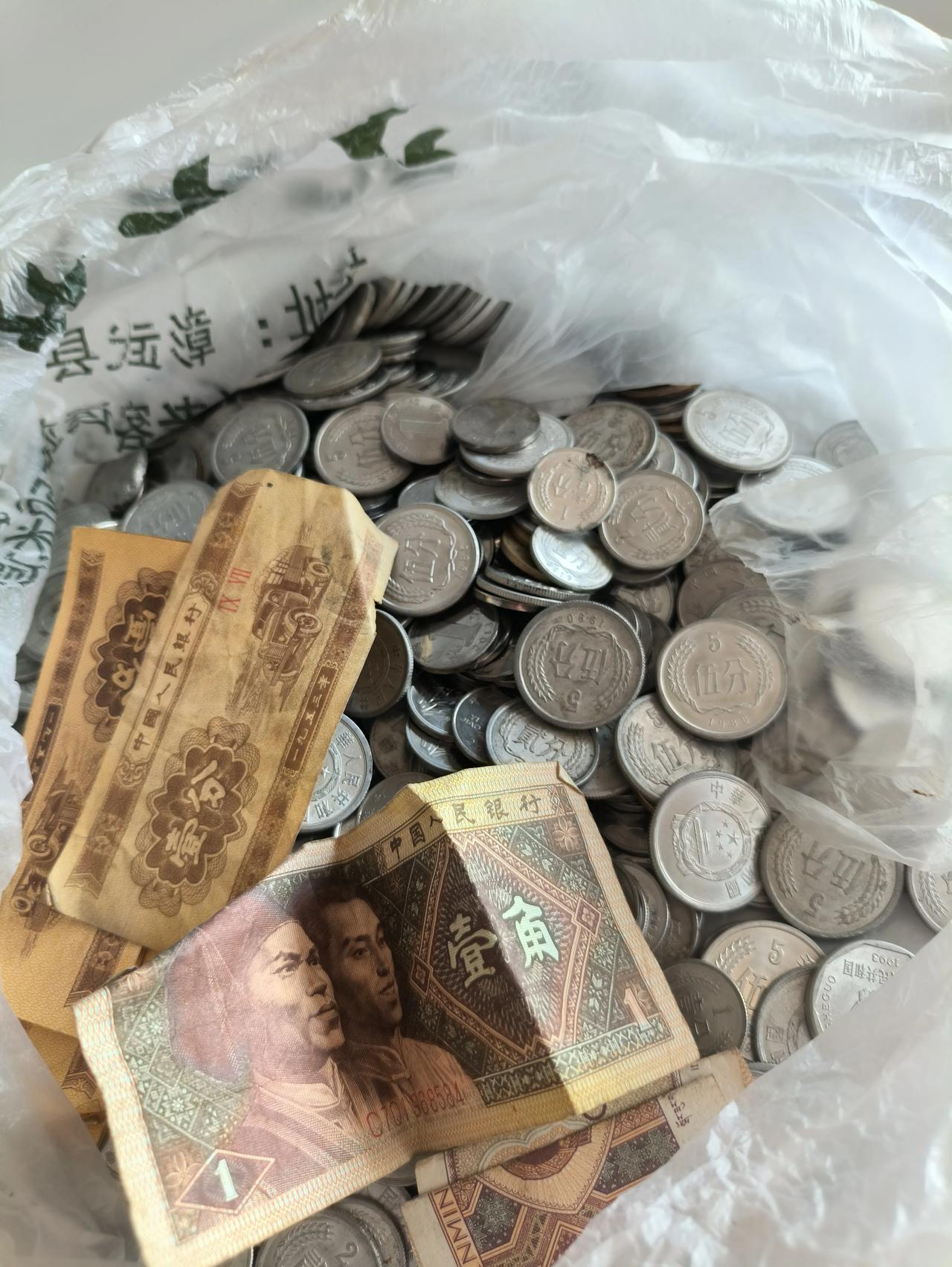 家里还有一堆这个，真不知道留还是不留，也不知道以后能不能用上？