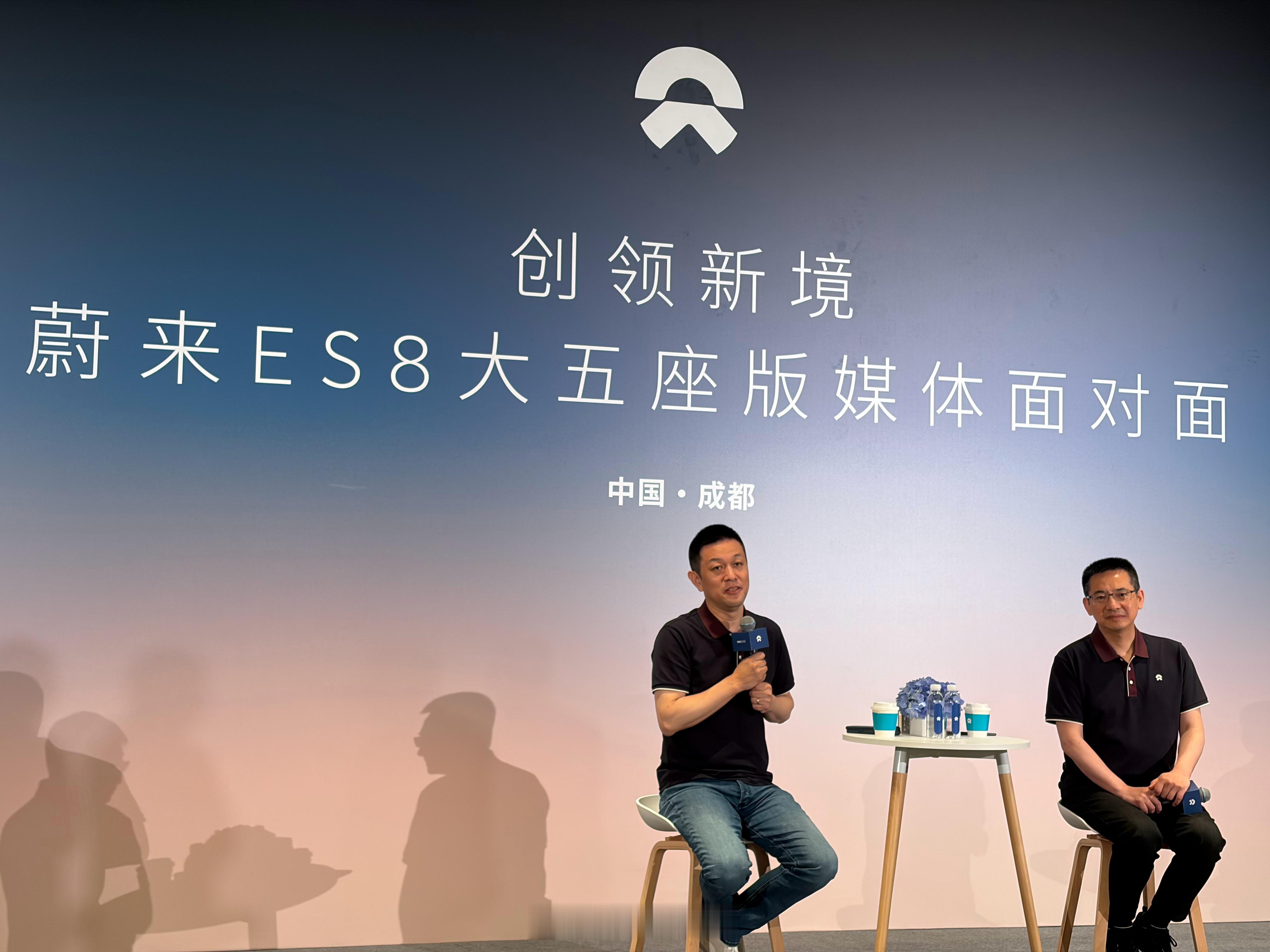 问：斌哥发布会亲自演示成都智驾，世界模型表现非常强，用户口碑也很棒，以后有没有机