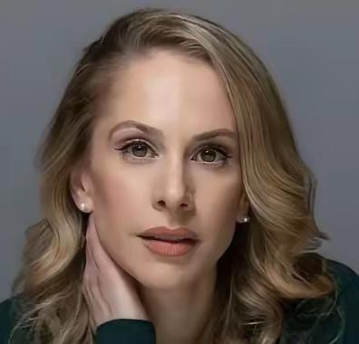 美国知名记者安娜·卡斯帕里安在社交媒体上表示：“我要对所有以色列人说：你们在国际