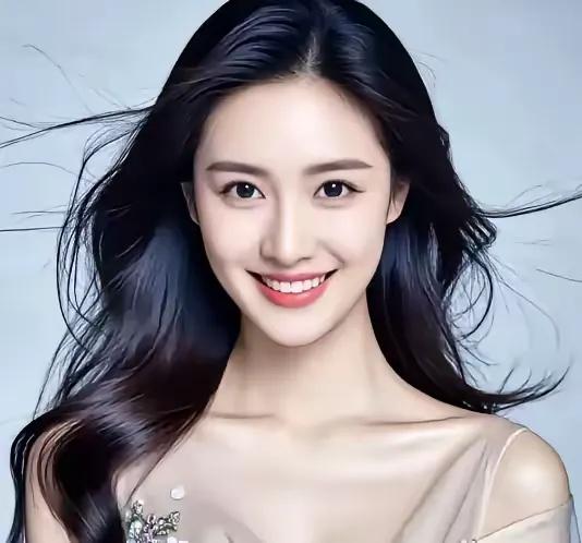 甜美的十大女明星，你喜欢哪一个？
1：景甜
2：赵丽颖，她的笑容如阳光般温暖，演