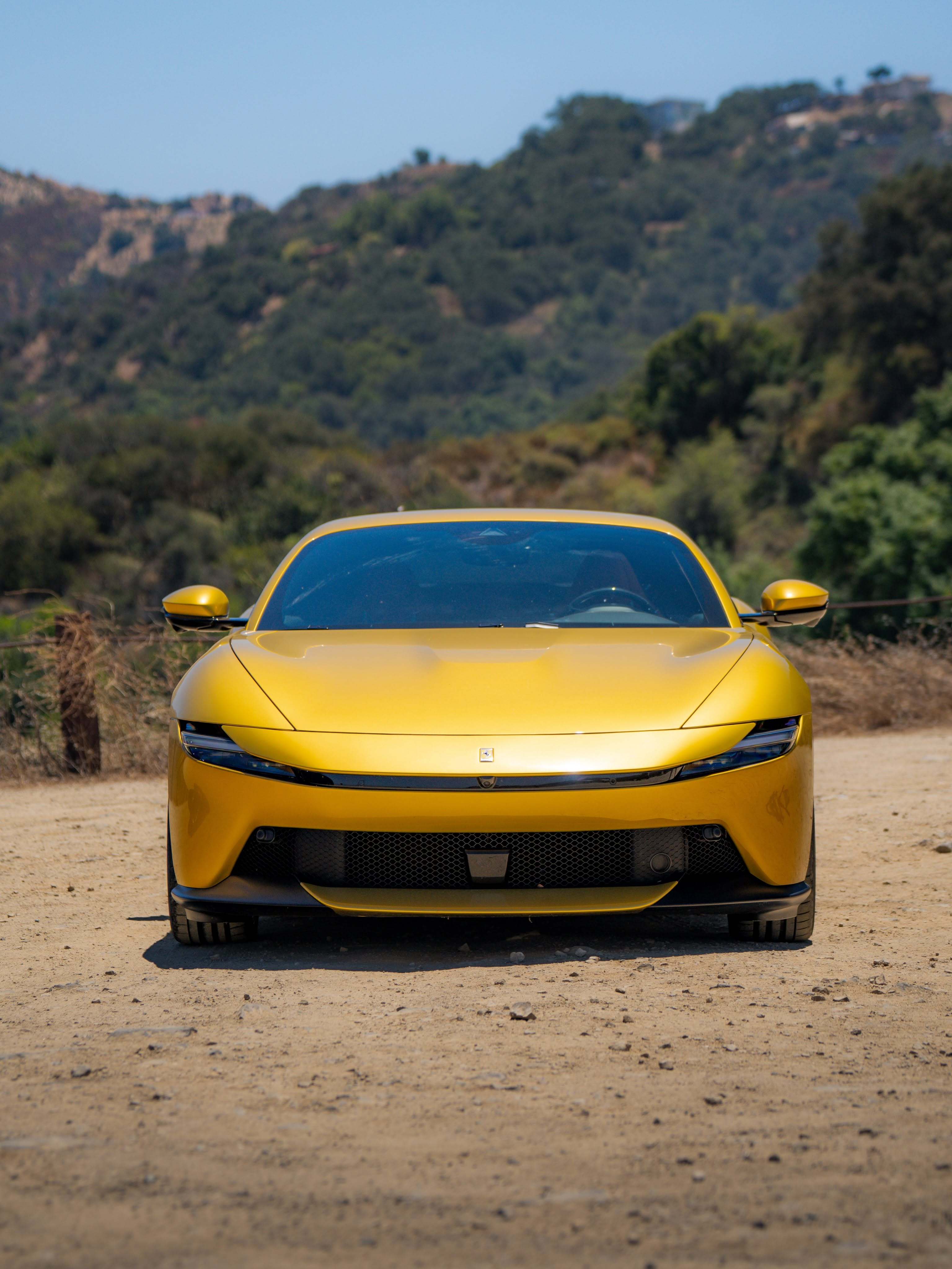 Ferrari Amalfi法拉利法拉利amalfi蓝色还是黄色？分辨率：400