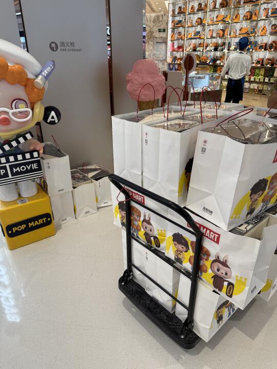 这就是为什么抢不到泡泡玛特热门款的原因！