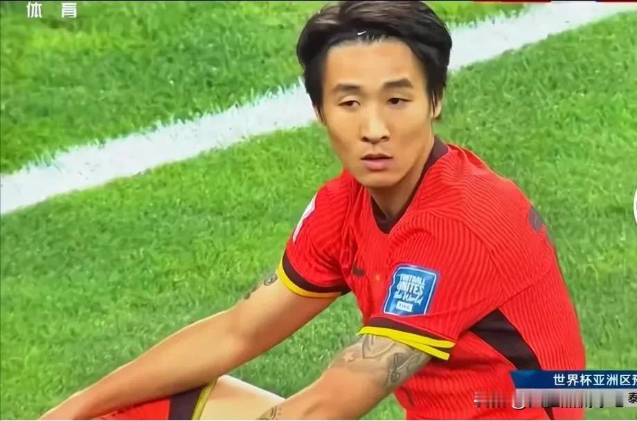 韦世豪到底咋了，伤了，罢赛？还是其他原因。居然缺席这么重要的比赛。
今天申花对阵