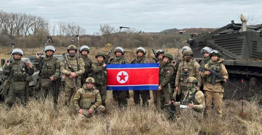 朝鲜突然发财了，直接入账144亿美元！出兵2万军队，再拿出几十年库存弹药，就获得