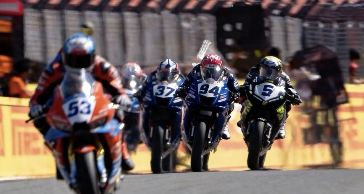 张雪牛逼，张雪机车牛逼，张雪车队于2026年3月28日在世界超级摩托车锦标赛（W